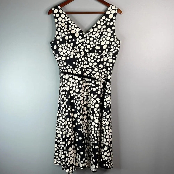 VINTAGE Jolibel Dots Midi Dress Black White Crossover V-neck Sleeveless Size 10 - Picture 6 of 10